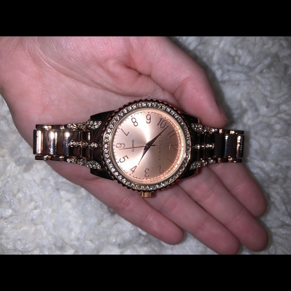 Watch - Picture 2 of 5